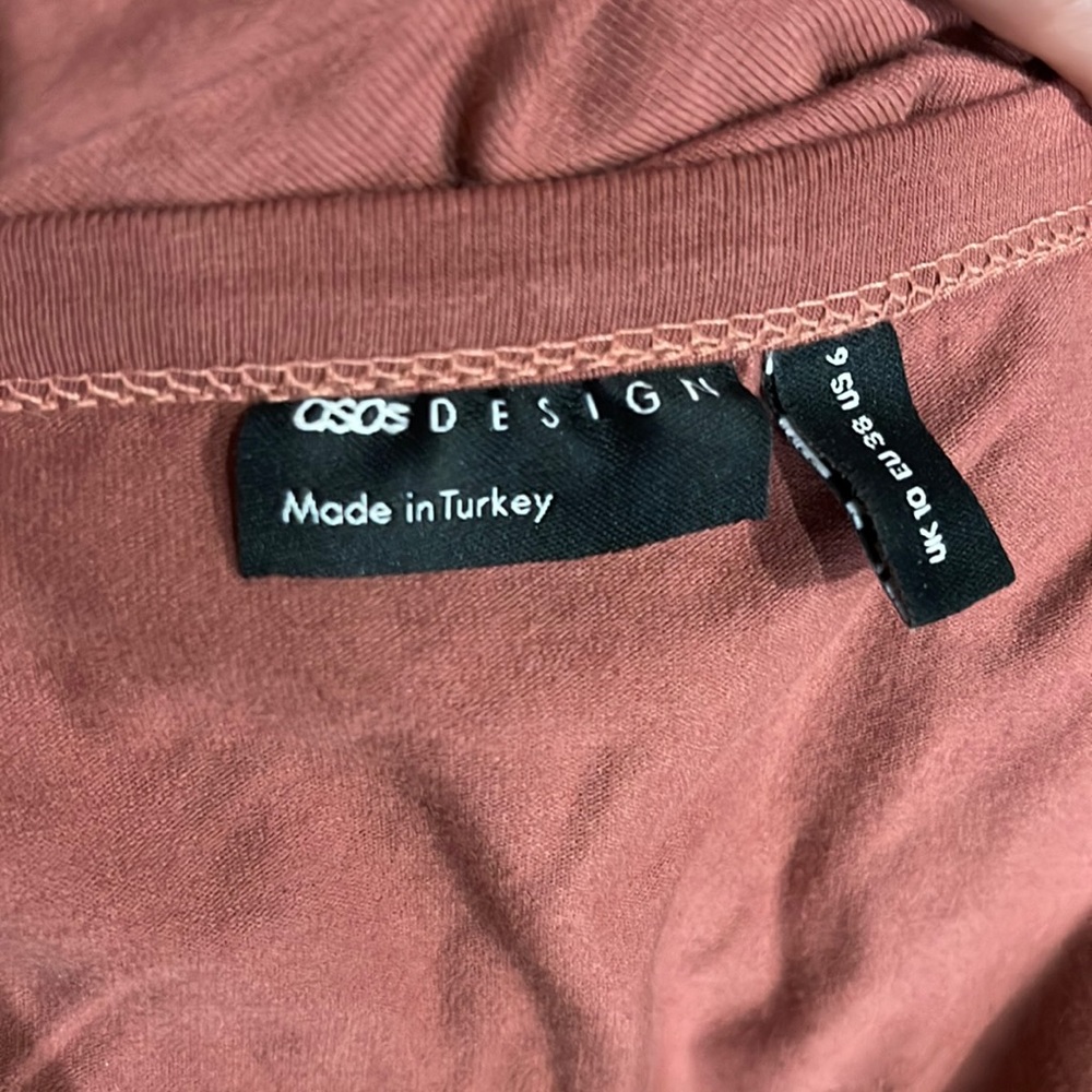 ASOS DESIGN Fitted Cardi with Snaps in Dusky Pink - Picture 3 of 4